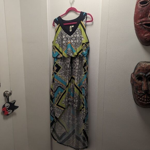 Large Emma & Michelle Snake Asymmetric Sleeveless Tribal Pattern Dress - Picture 8 of 9